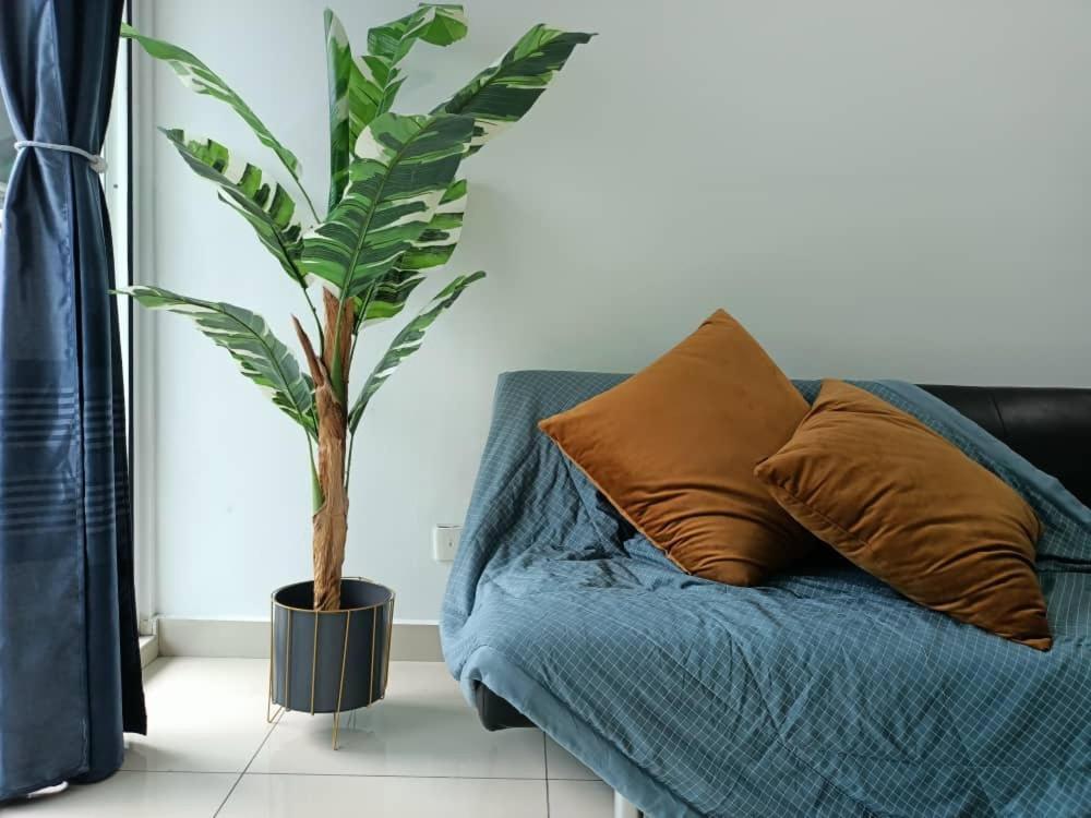 Family Suites At Mansion One By Maj George Town Exteriör bild